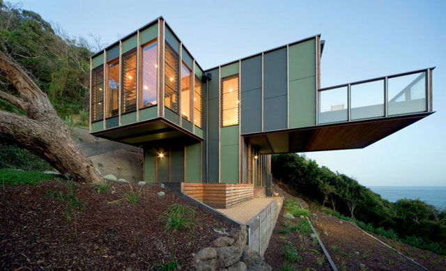 House on hazardous hill