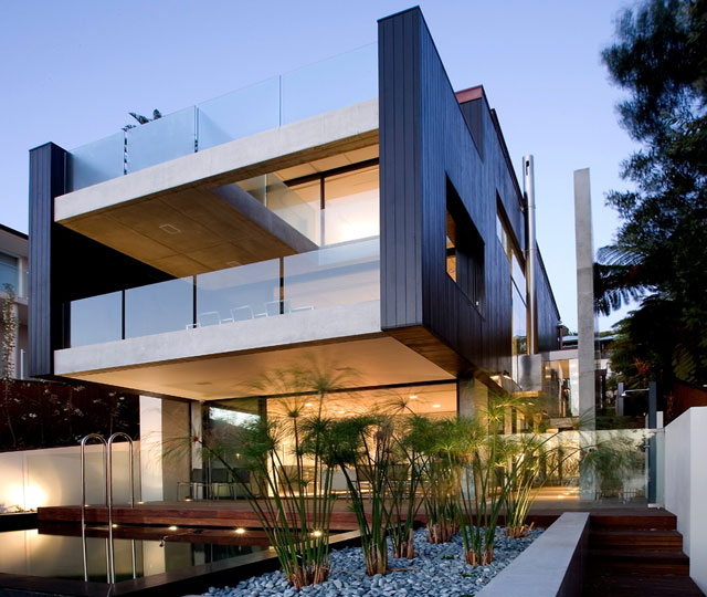 Whale beach house
