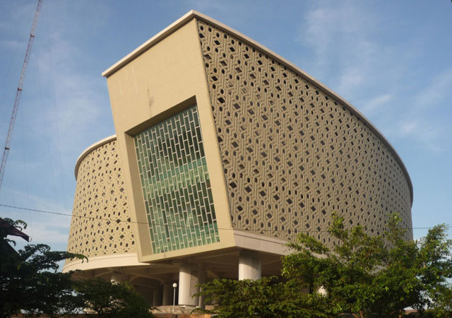 Aceh Tsunami Museum offers tribute to victims