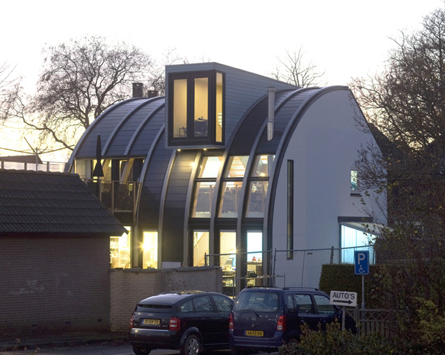 Curved project in Hattem, Netherlands