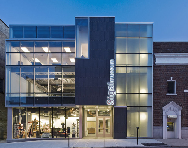 Sigal Museum, Easton, United States