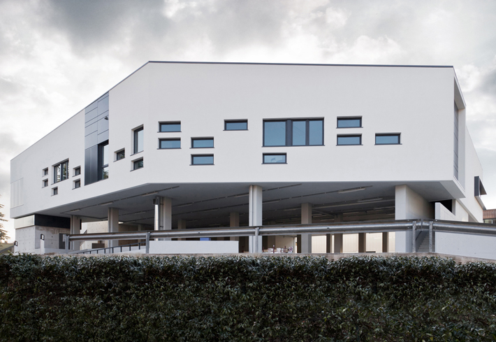School for construction workers, Bergamo, Italy